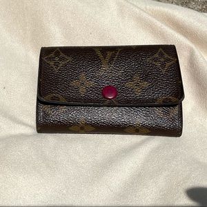 LV Monogram/ Fuchsia 💗 6 Key Holder